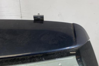 Malle/Hayon arriere VOLKSWAGEN GOLF 5