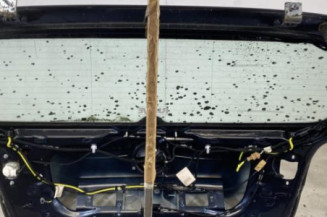 Malle/Hayon arriere VOLKSWAGEN GOLF 5
