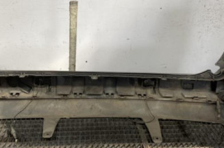 Pare choc arriere PEUGEOT 207
