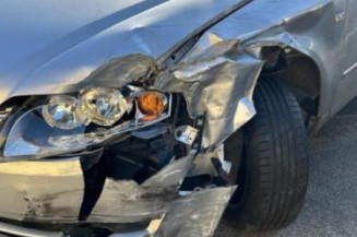 Optique avant principal droit (feux)(phare) AUDI A4 2