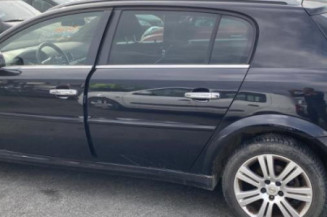 Pare choc arriere OPEL SIGNUM