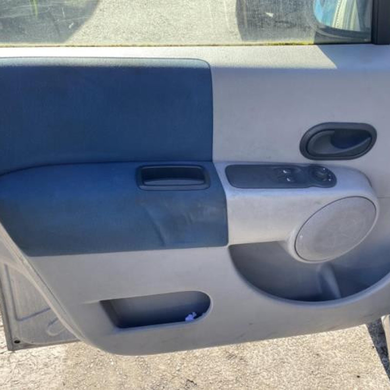 Plage arriere RENAULT MODUS Photo n°14