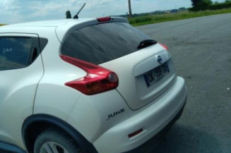 Malle/Hayon arriere NISSAN JUKE 1