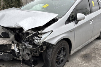 TOYOTA PRIUS 3 PHASE 1 1.8i - 16V HYBRID Photo n°1