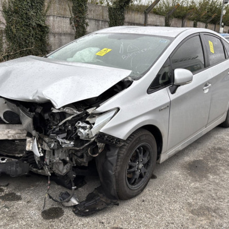 TOYOTA PRIUS 3 PHASE 1 1.8i - 16V HYBRID Photo n°1