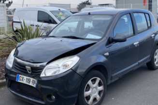 DACIA SANDERO 1 1.5 DCI - 8V TURBO Photo n°1