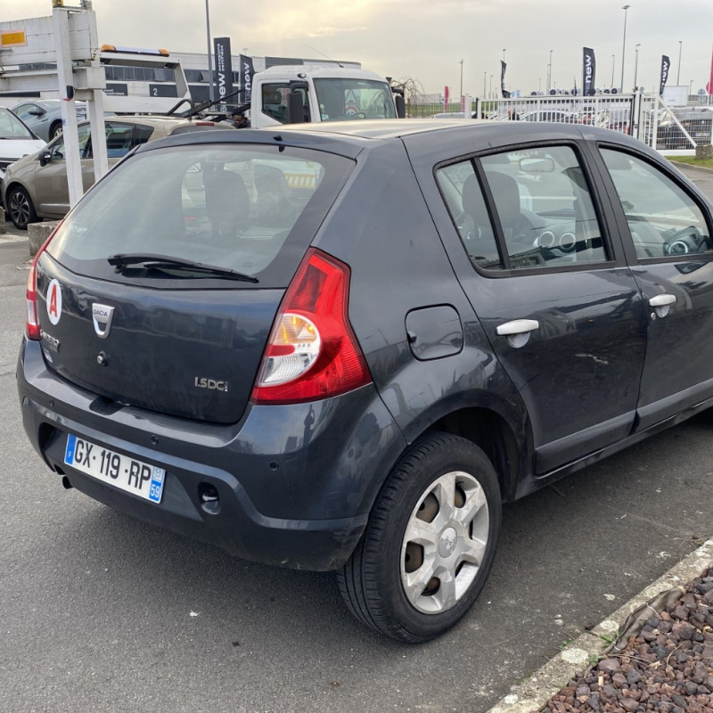 DACIA SANDERO 1 1.5 DCI - 8V TURBO Photo n°3