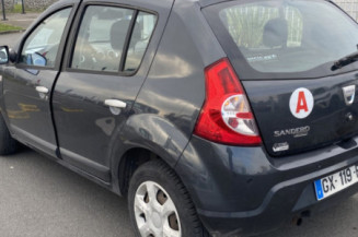 DACIA SANDERO 1 1.5 DCI - 8V TURBO