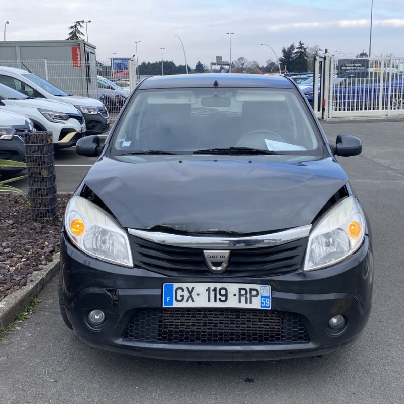 DACIA SANDERO 1 1.5 DCI - 8V TURBO Photo n°6