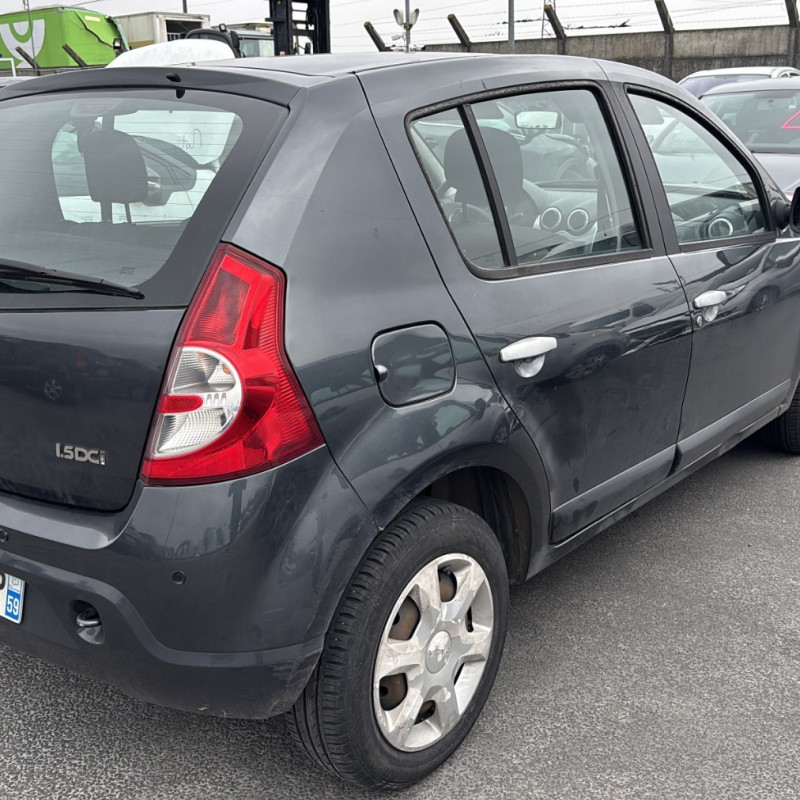 DACIA SANDERO 1 1.5 DCI - 8V TURBO Photo n°14