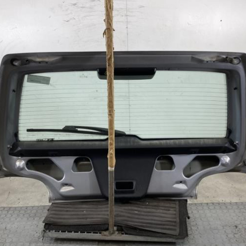 Malle/Hayon arriere CITROEN SAXO Photo n°13