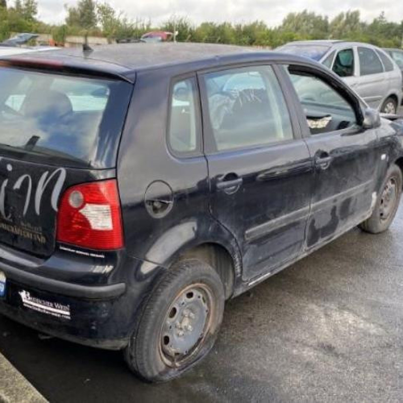 Serrure avant droit VOLKSWAGEN POLO 4 Photo n°15
