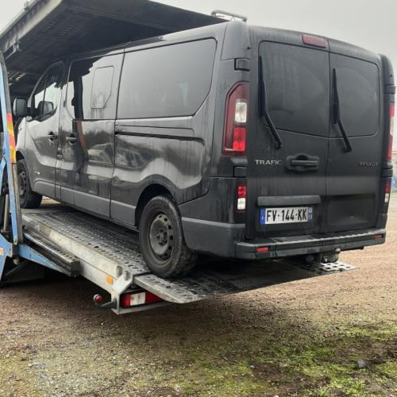 Pare boue arriere droit RENAULT TRAFIC 3 Photo n°16