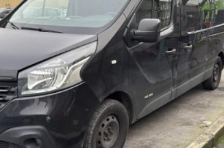 Pare boue arriere droit RENAULT TRAFIC 3