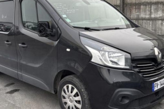 Pare boue arriere droit RENAULT TRAFIC 3