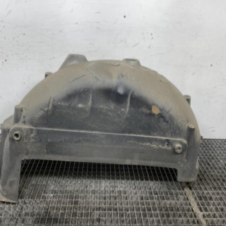 Pare boue arriere gauche RENAULT TRAFIC 3