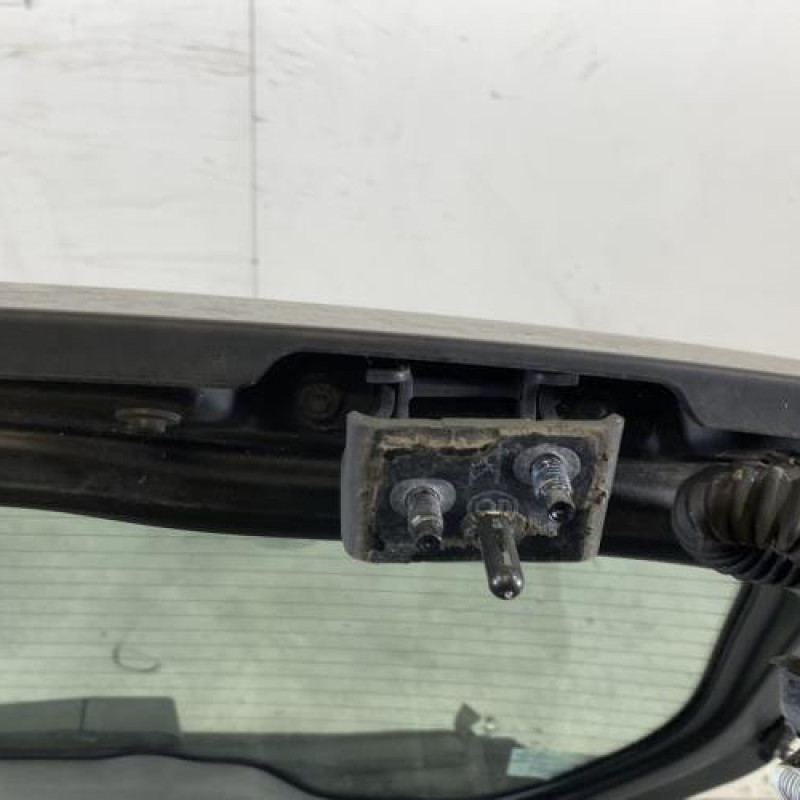 Malle/Hayon arriere VOLVO C 30 Photo n°7