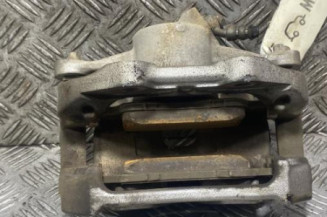 Etrier avant droit (freinage) PEUGEOT 2008 2
