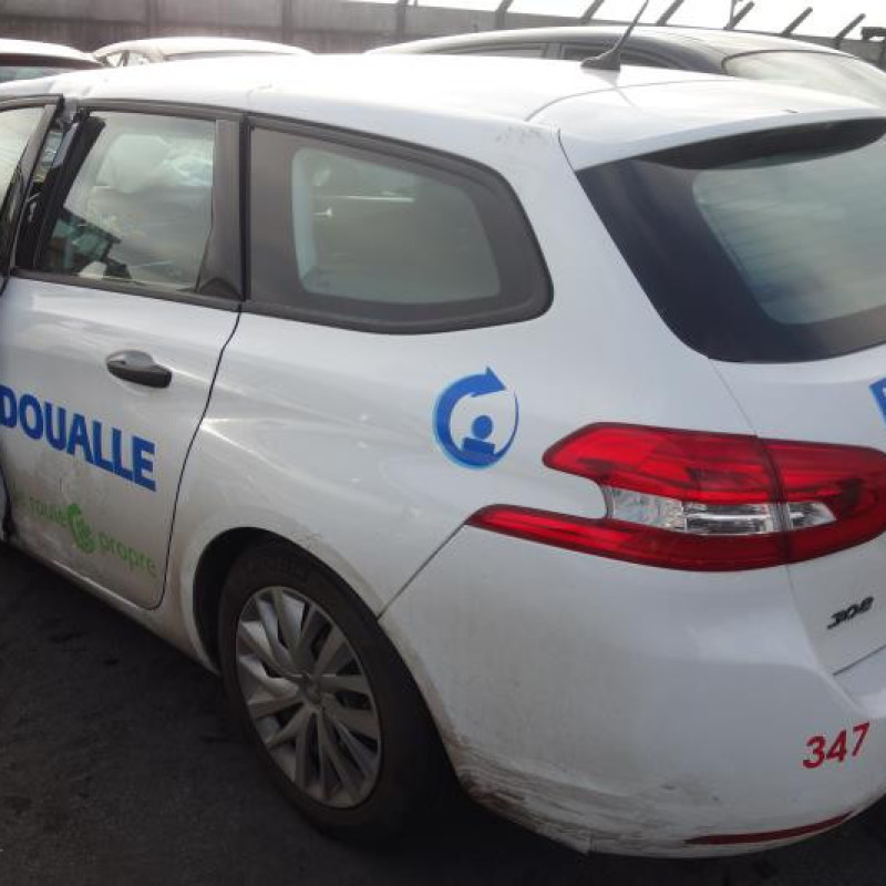 Moteur PEUGEOT 308 2 SW Photo n°4