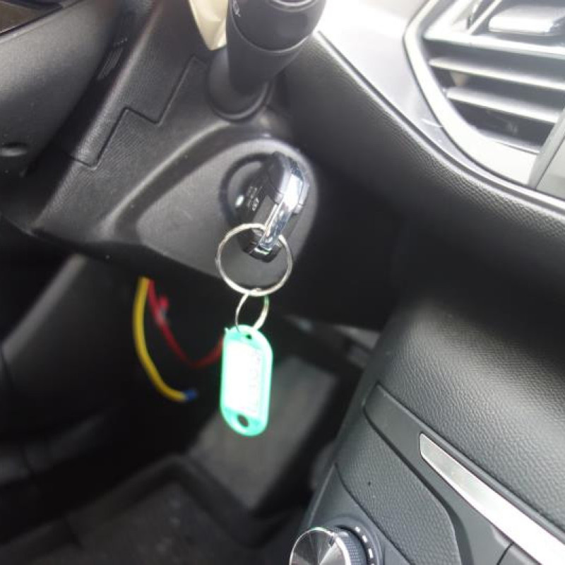 Moteur PEUGEOT 308 2 SW Photo n°10