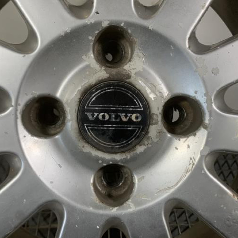 Jante VOLVO V 40 1 Photo n°2