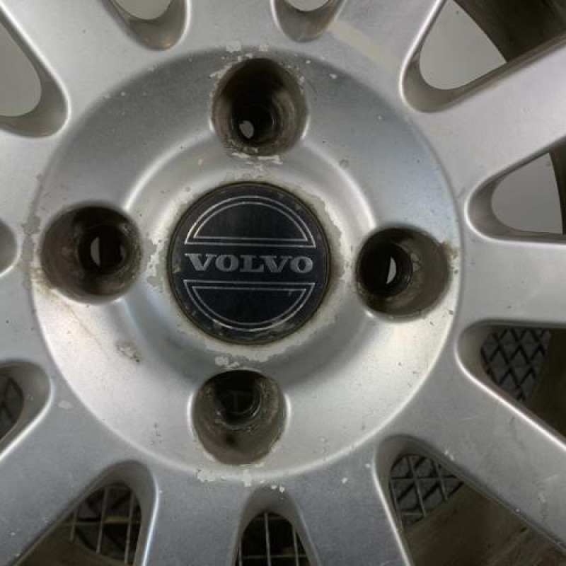 Jante VOLVO V 40 1 Photo n°2