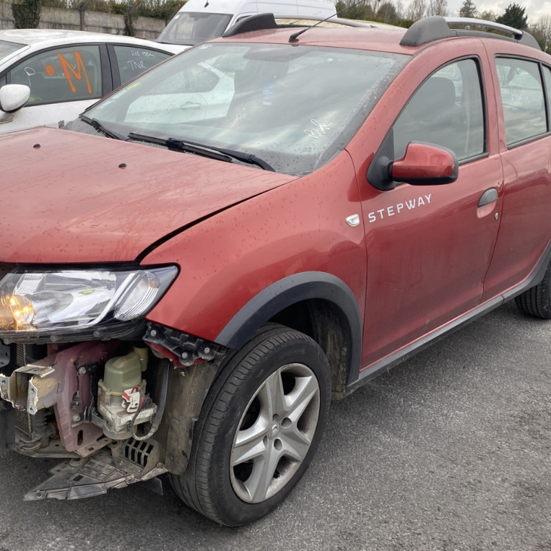 DACIA SANDERO 2 PHASE 1 1.5 BLUE DCI - 8V TURBO Photo n°12
