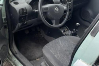 Pare choc avant OPEL CORSA C