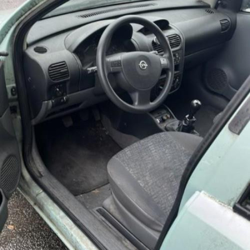 Pare choc avant OPEL CORSA C Photo n°7