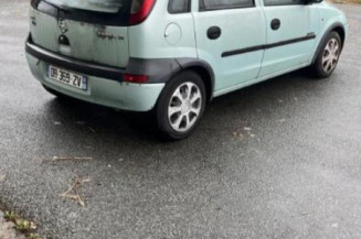 Pare choc avant OPEL CORSA C