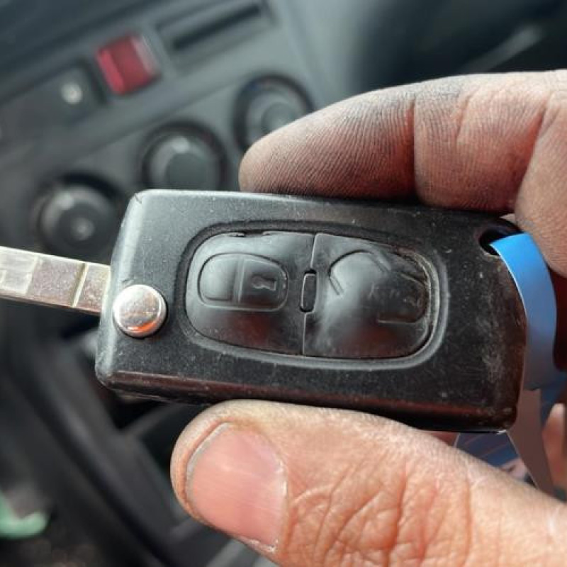 Feu arriere principal droit (feux) CITROEN C3 PICASSO Photo n°14