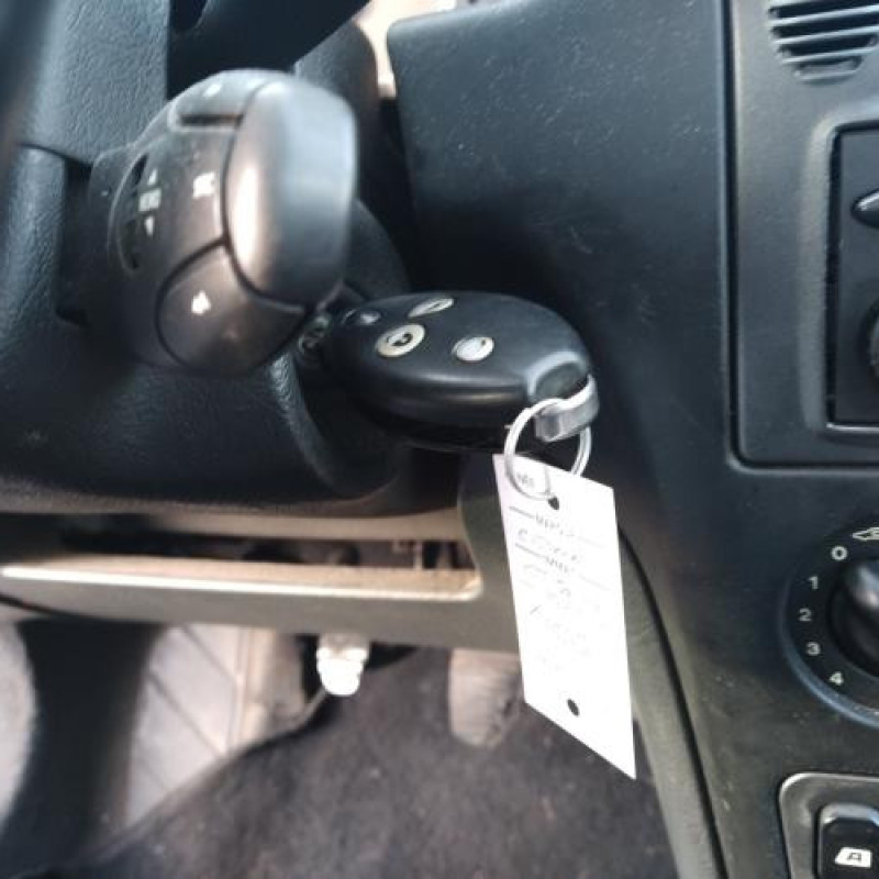 Moteur CITROEN XSARA Photo n°12