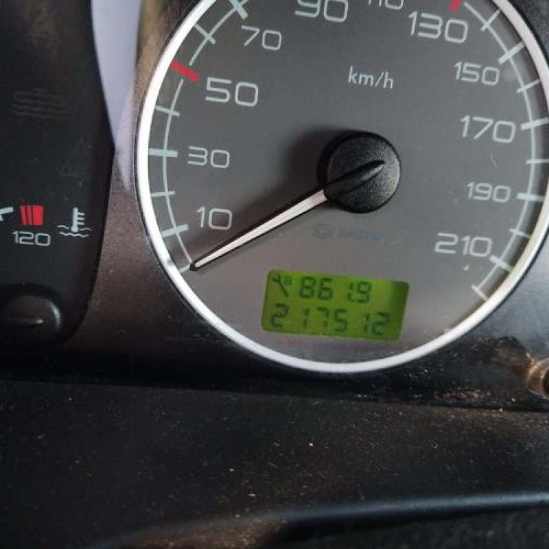 Moteur CITROEN XSARA Photo n°14