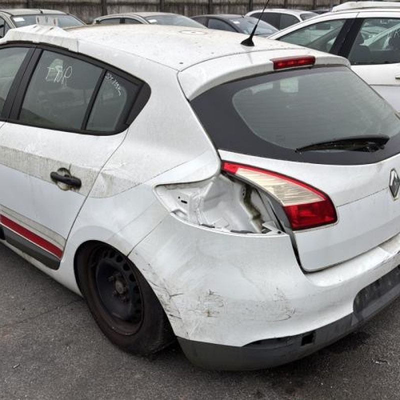 Moteur RENAULT MEGANE 3 Photo n°8