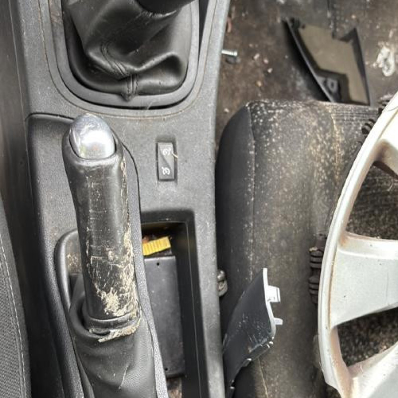 Moteur RENAULT MEGANE 3 Photo n°19