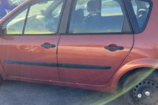 Pare choc arriere RENAULT SCENIC 2