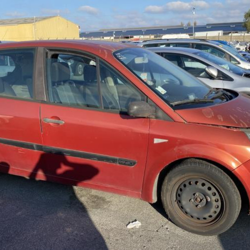 Pare choc arriere RENAULT SCENIC 2 Photo n°13