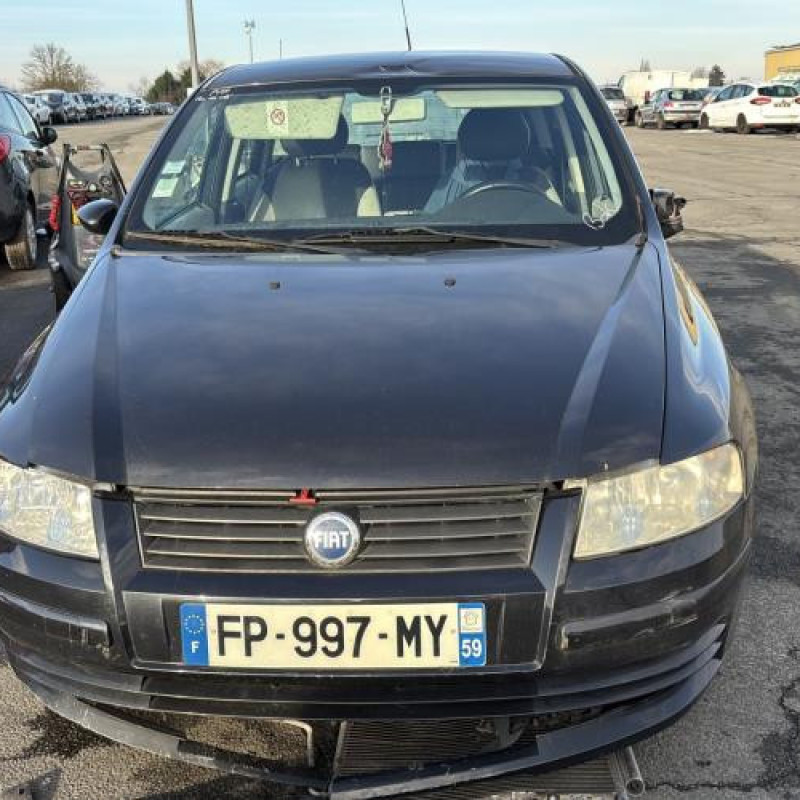 Feu arriere principal droit (feux) FIAT STILO Photo n°11