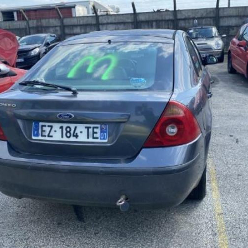 Feu arriere principal droit (feux) FORD MONDEO 2 Photo n°6