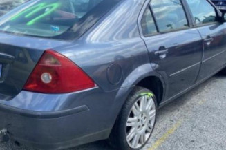 Feu arriere principal droit (feux) FORD MONDEO 2