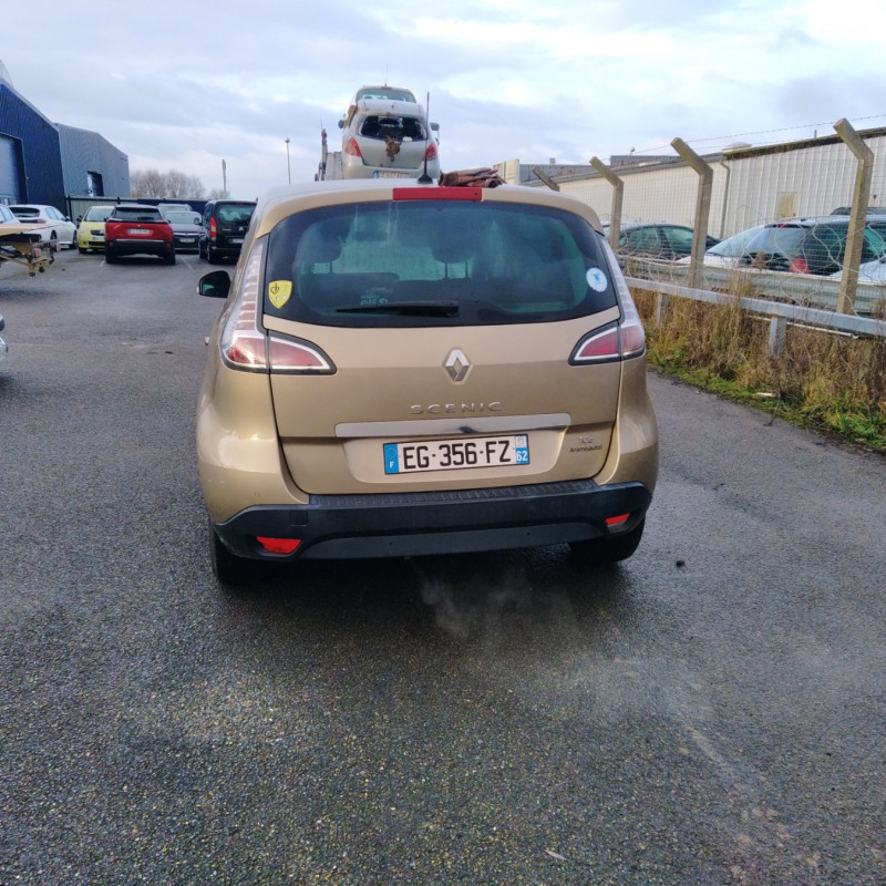 RENAULT SCENIC 3 PHASE 3 1.2i - 16V TURBO TCE 115 Photo n°4