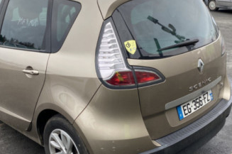 RENAULT SCENIC 3 PHASE 3 1.2i - 16V TURBO TCE 115
