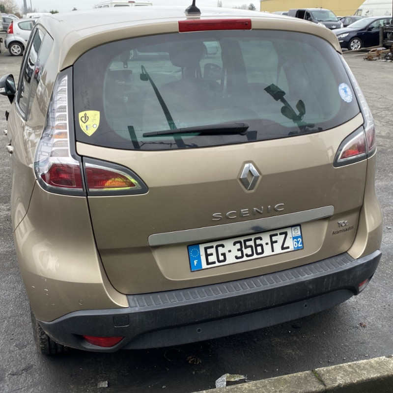 RENAULT SCENIC 3 PHASE 3 1.2i - 16V TURBO TCE 115 Photo n°15