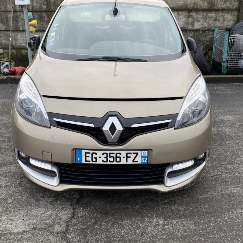 RENAULT SCENIC 3 PHASE 3 1.2i - 16V TURBO TCE 115 Photo n°19