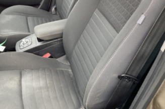 RENAULT SCENIC 3 PHASE 3 1.2i - 16V TURBO TCE 115