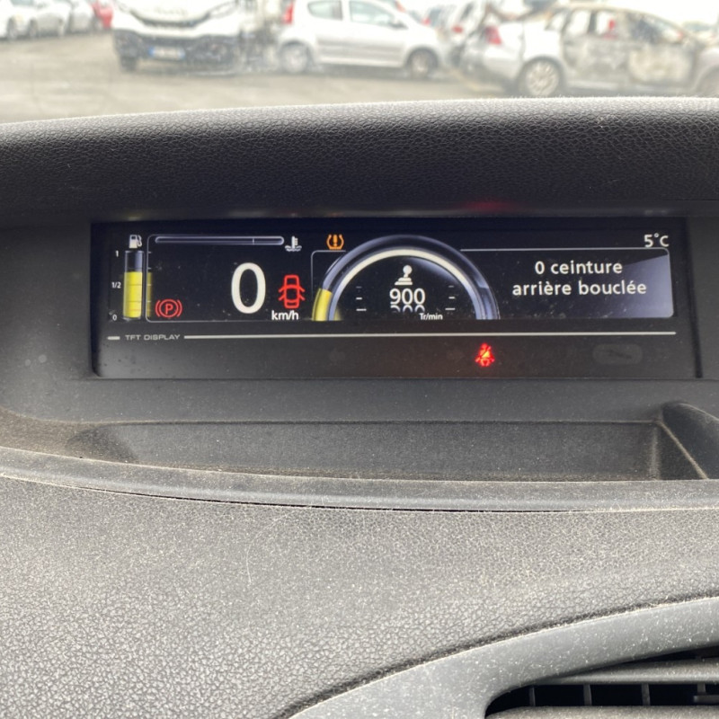 RENAULT SCENIC 3 PHASE 3 1.2i - 16V TURBO TCE 115 Photo n°29