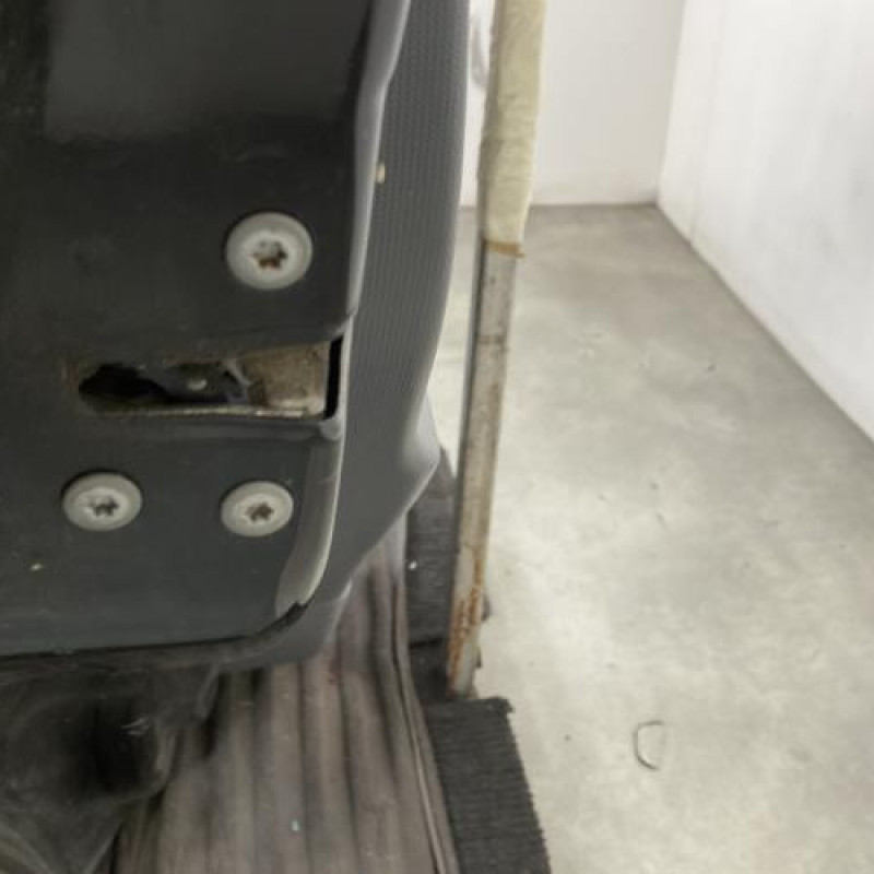 Porte arriere gauche CITROEN C1 1 Photo n°4