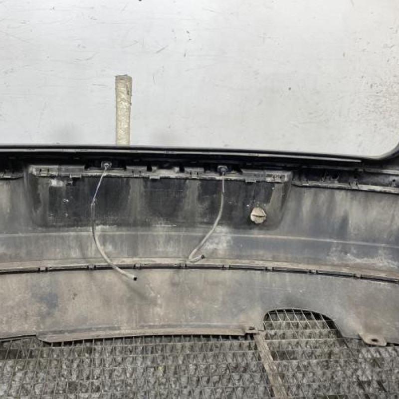 Pare choc arriere VOLKSWAGEN POLO 4 Photo n°5