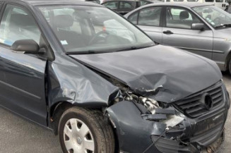 Pare choc arriere VOLKSWAGEN POLO 4