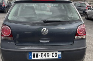 Pare choc arriere VOLKSWAGEN POLO 4